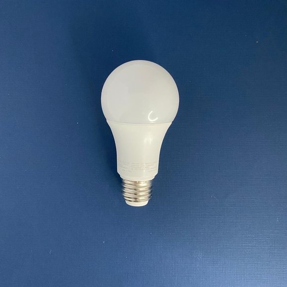 NEW 2 Pack Greenlite 4W/8W/14W 3-Way LED 40W/60W/100W Equivalent 25,000 Hrs Bulb - Picture 4 of 6